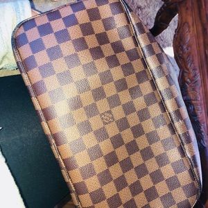 Louise Vuitton Authentic Neverfull MM Tote